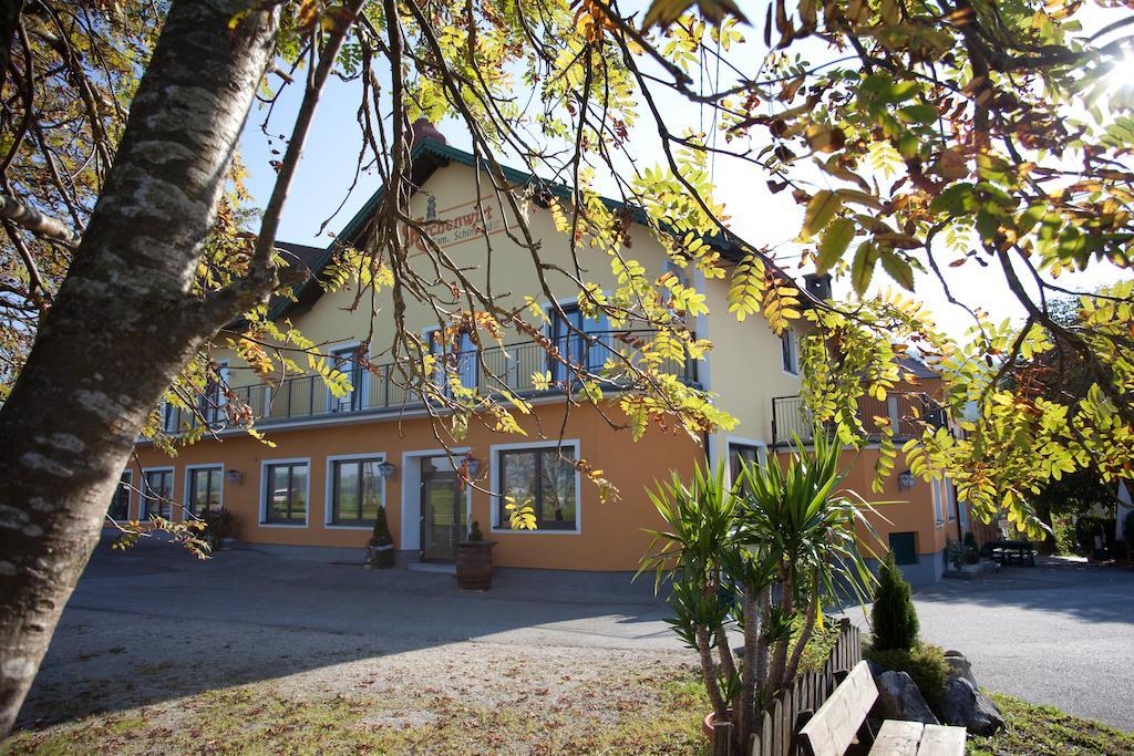 Kirchenwirt Irrsdorf Familie Schinwald Strasswalchen Exterior foto